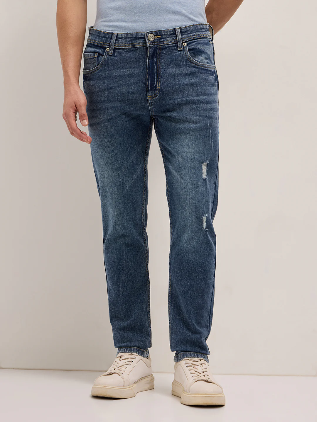 EMIL - Image 7