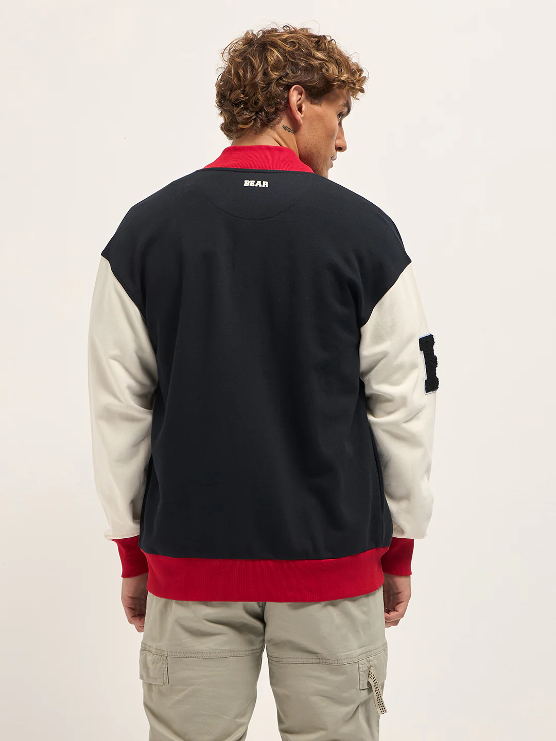 FUME - Image 2