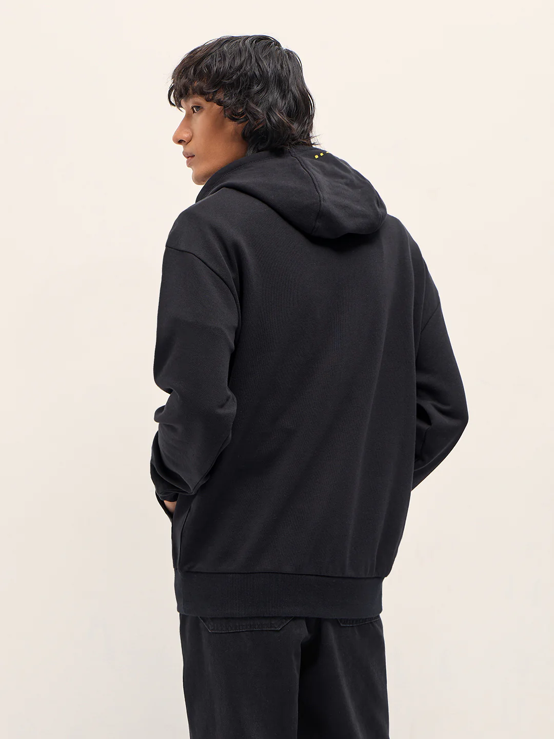 HAZE - Image 2