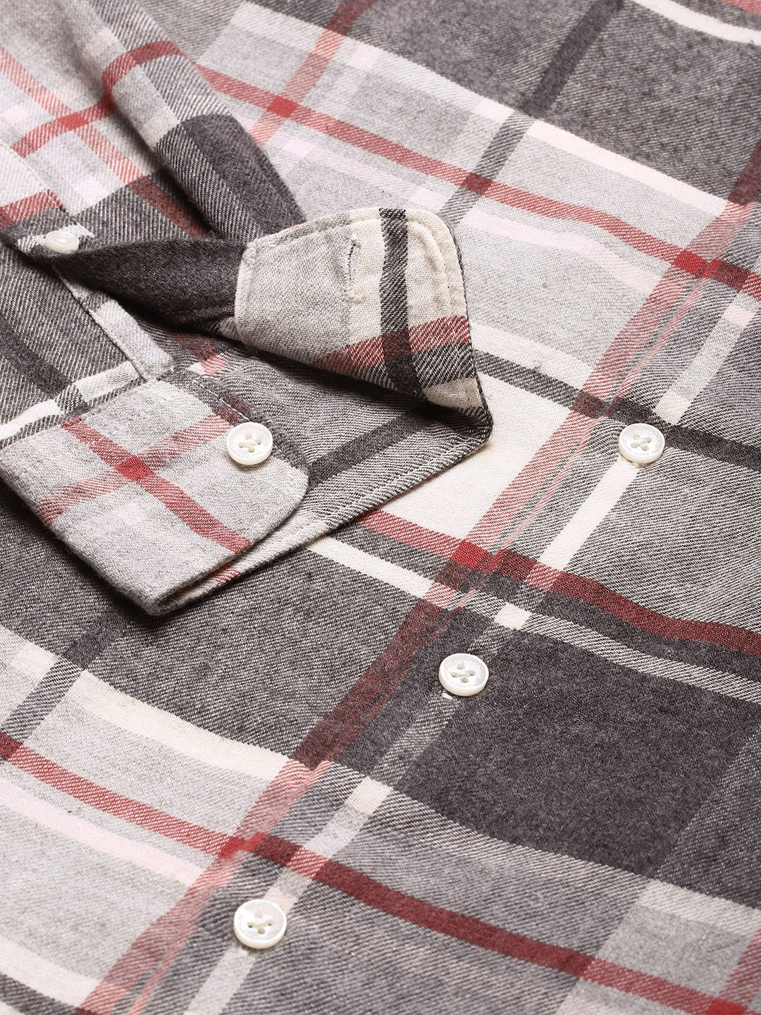 Izod - Image 4