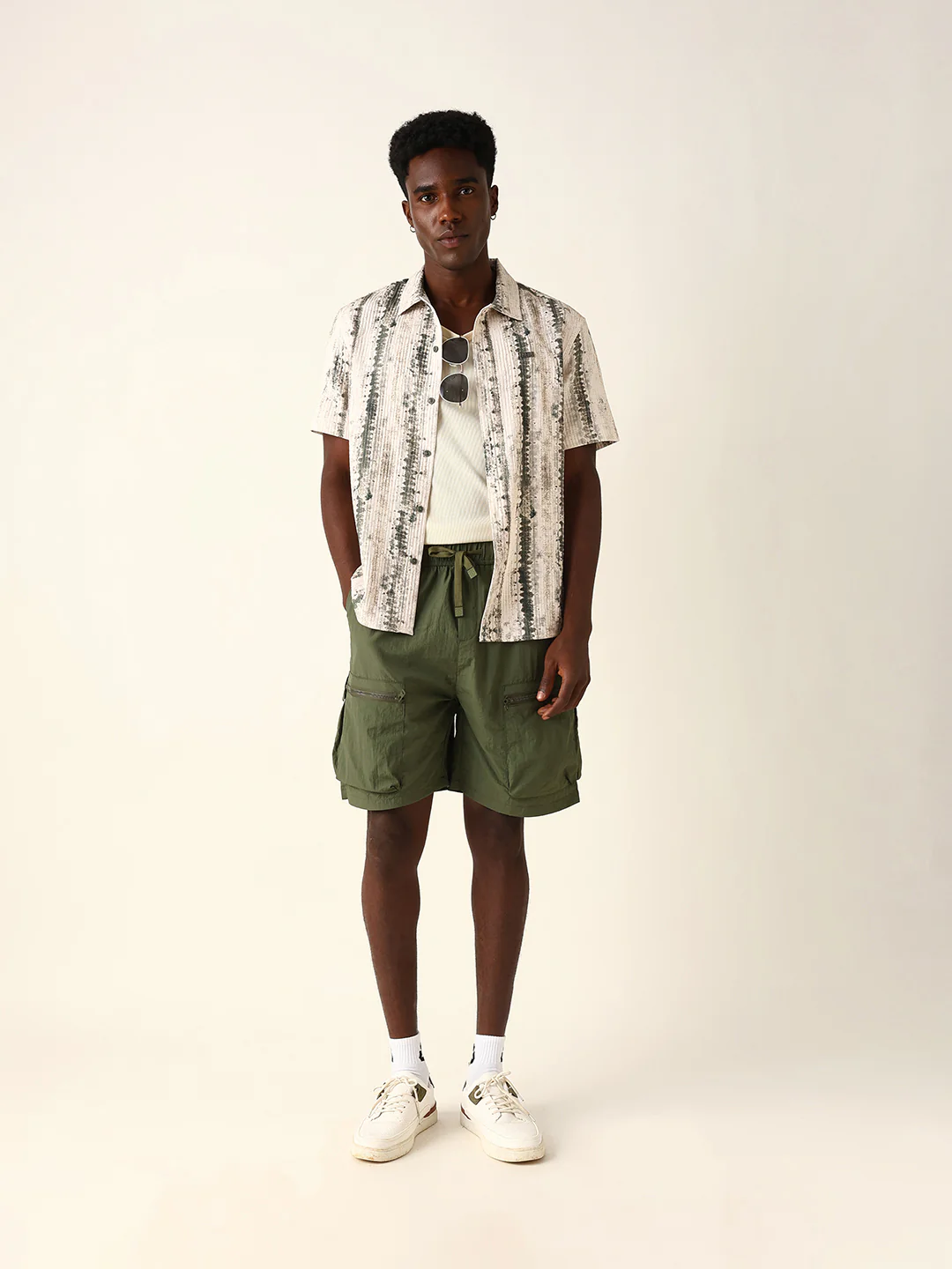 JONAS - Image 12
