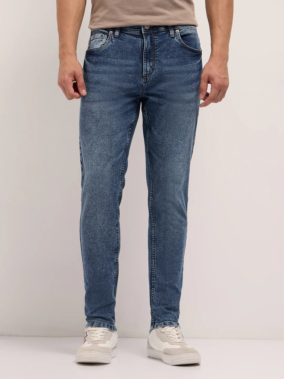JUAN - Image 7