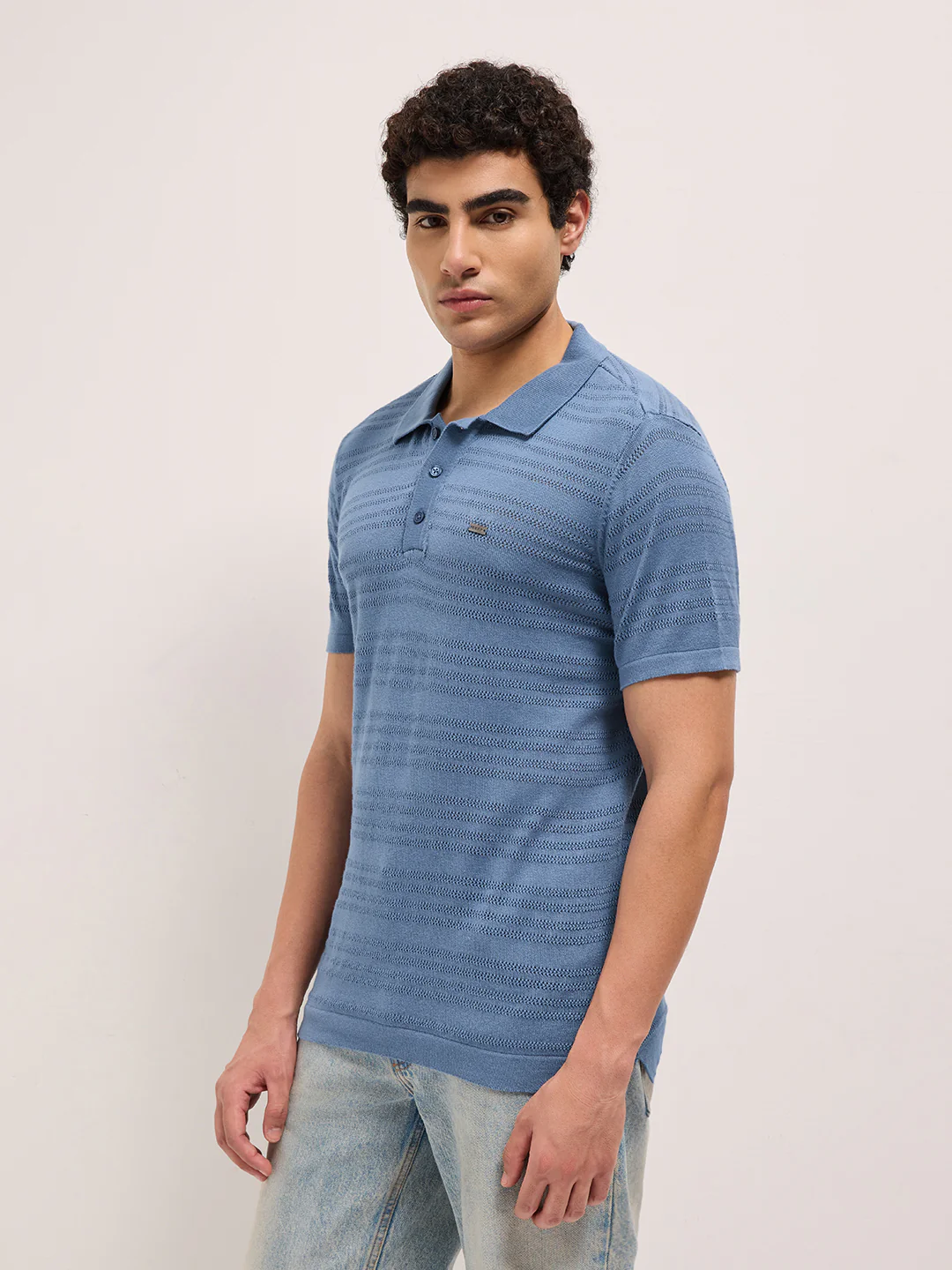 LARO - Image 3