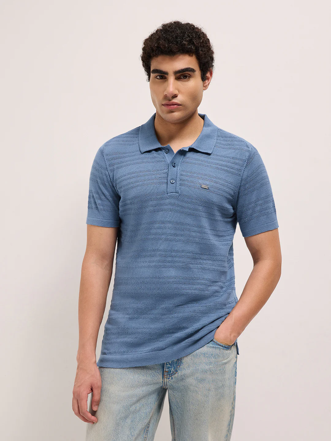LARO - Image 6