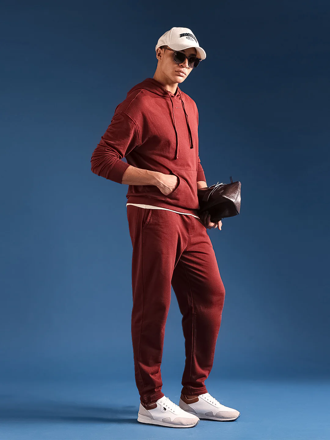 MOLOSER - Image 4