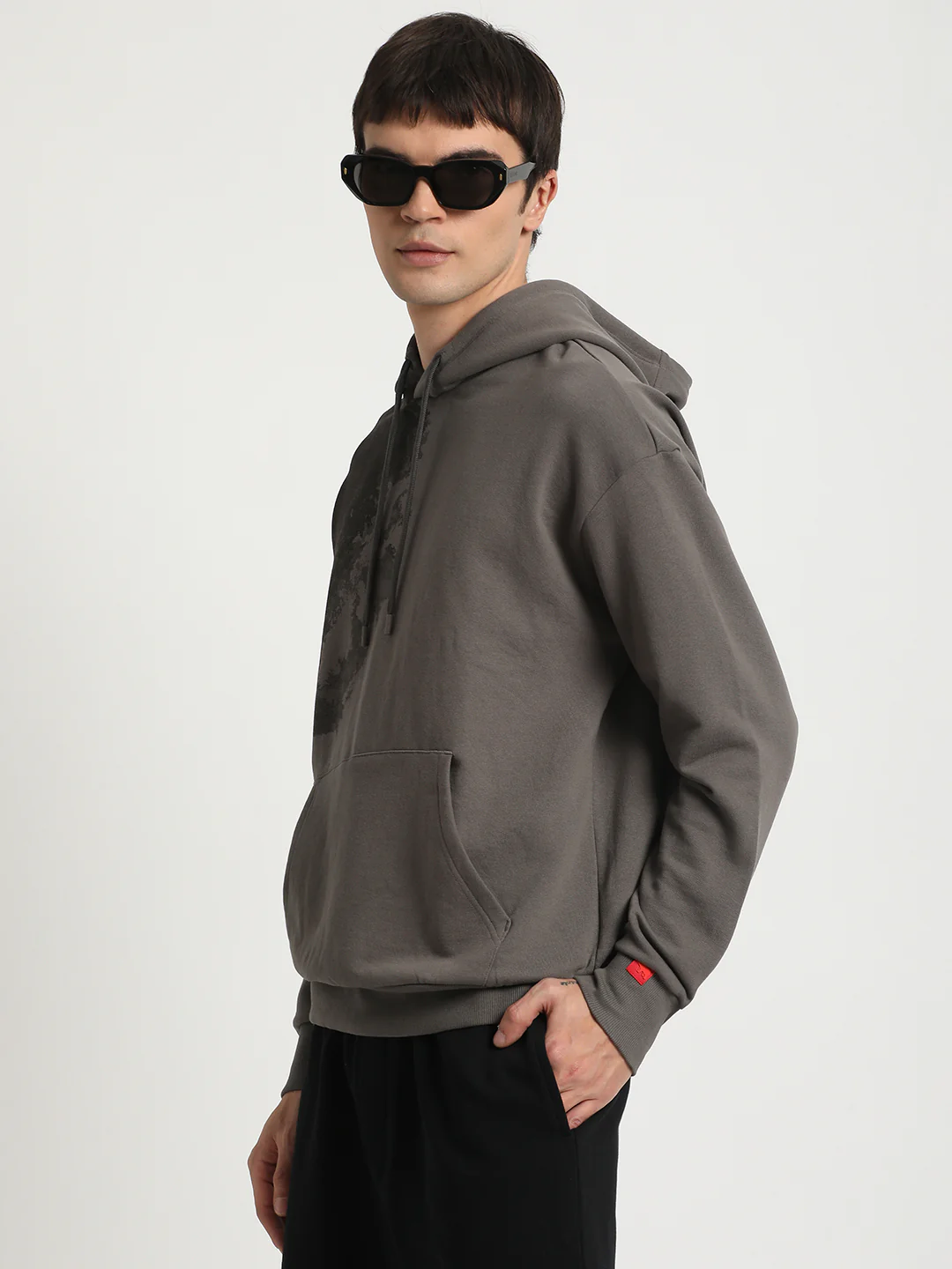 Shell - Image 3