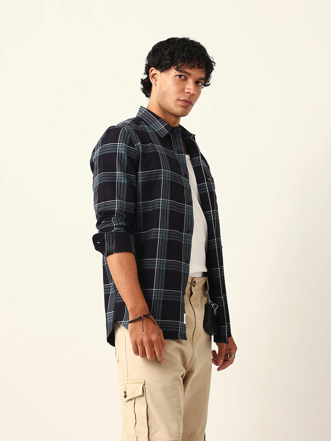 THARI - Image 4