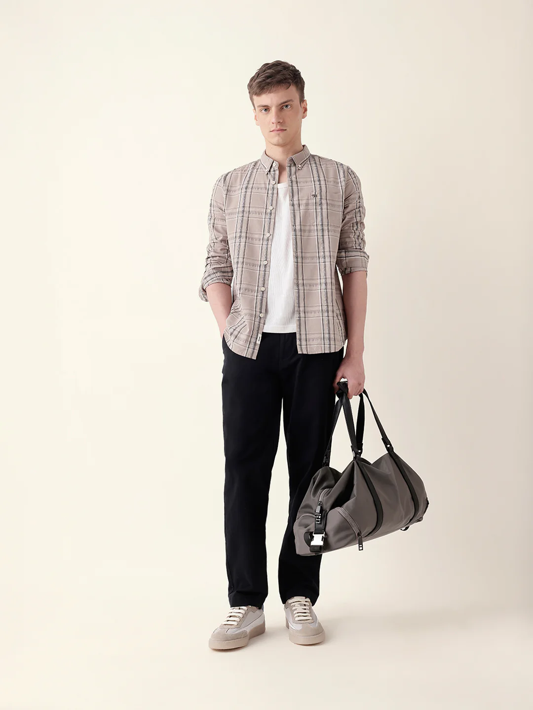 TONA - Image 8