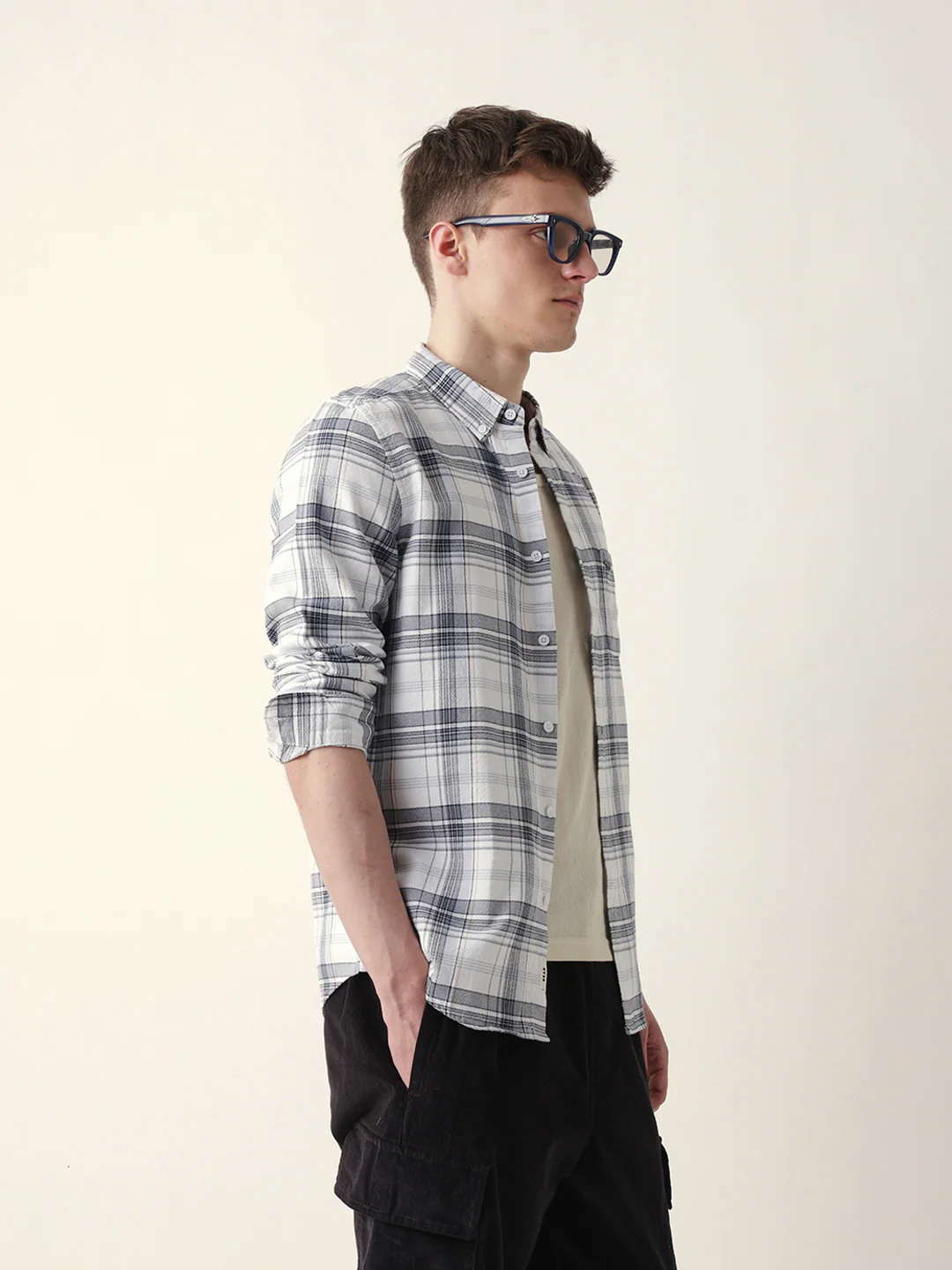 VICK - Image 5