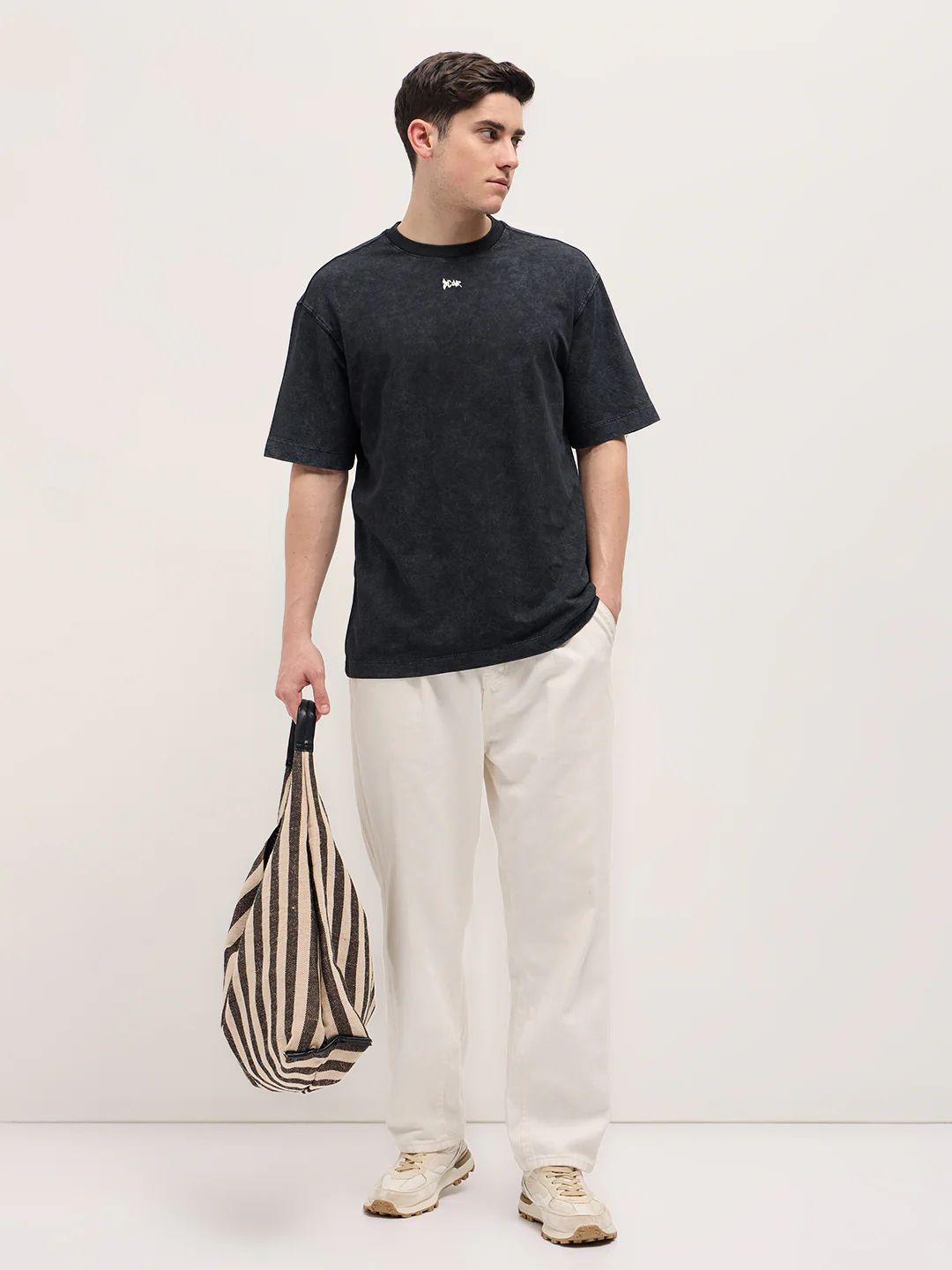 ZWAR - Image 4
